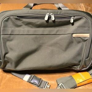 Briggs & Riley Travelware Ballistic Nylon Weekender Carry-on Luggage/Backpack
